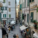 Casa Timaloki - Centro Apartmán *